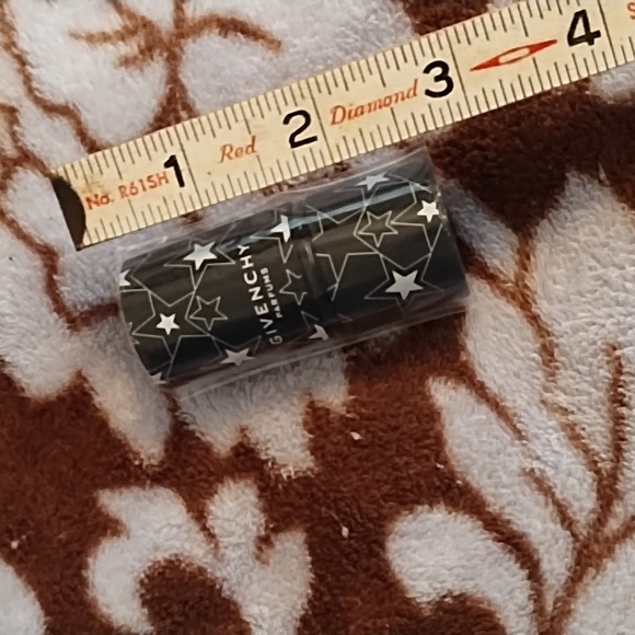 Givenchy Parfums ⭐ Exclusive Gift Brush - Picture 6 of 6